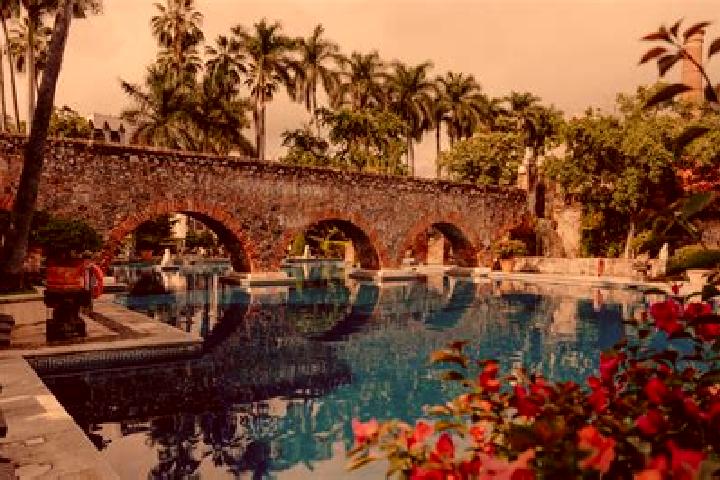 Zoe, 22 — Escort in Villa Hermosa, Mexico