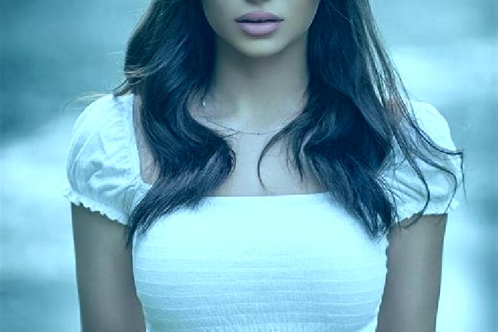Zoe, 23, a brunette brown-eyed caribbean companion based in Bukit Mertajam. Offering Deep French Kissing, OWO, Striptease, Party Girl. Available for incall a...