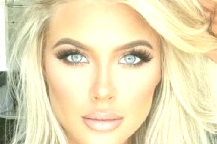 Zoe, 23, a platinum blonde brown-eyed mixed companion based in Hutak. Offering OWO, 69, BDSM. Available for incall and outcall, day and evening dates.