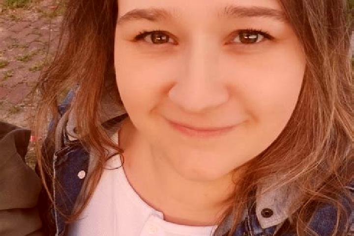 Zoe, 23 — Escort in Leitzkau, Germany