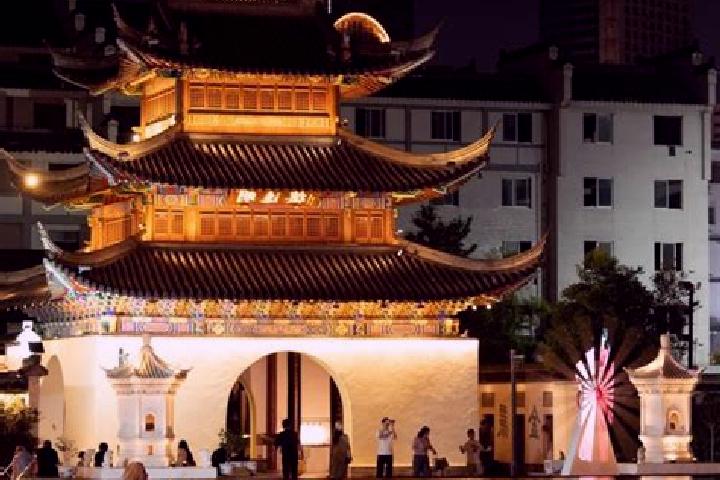 Zoe, 23 — Escort in Nanjing, China