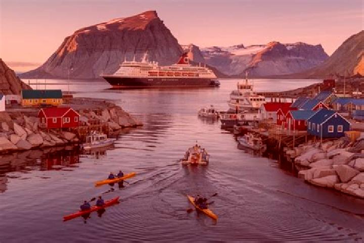 Zoe, 23 — Escort in Qaqortoq, Greenland