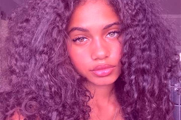Zoe, 24, a black grey-eyed ebony companion based in Ilorin. Offering Striptease, A-Level, BDSM. Available for incall and outcall, day and evening dates.