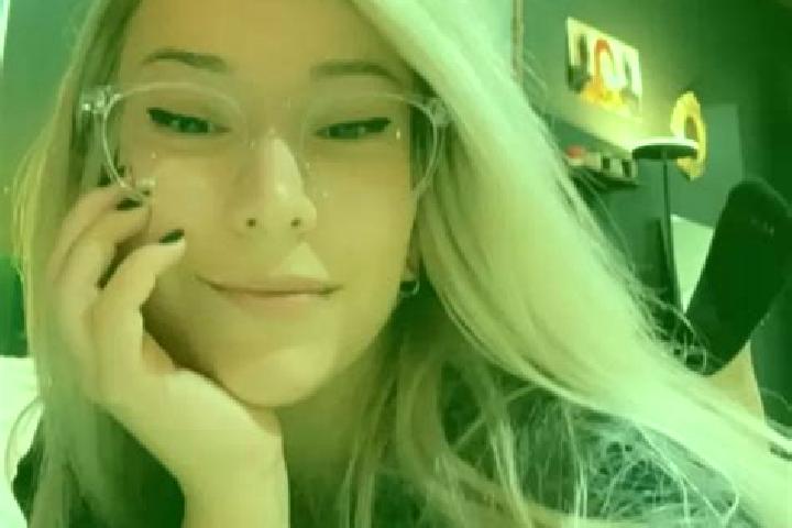 Zoe, 24, a blonde dark-eyed caribbean companion based in Yecla de Yeltes. Offering A-Level, Erotic Massage, Duos, CIM. Available for incall and outcall, over...