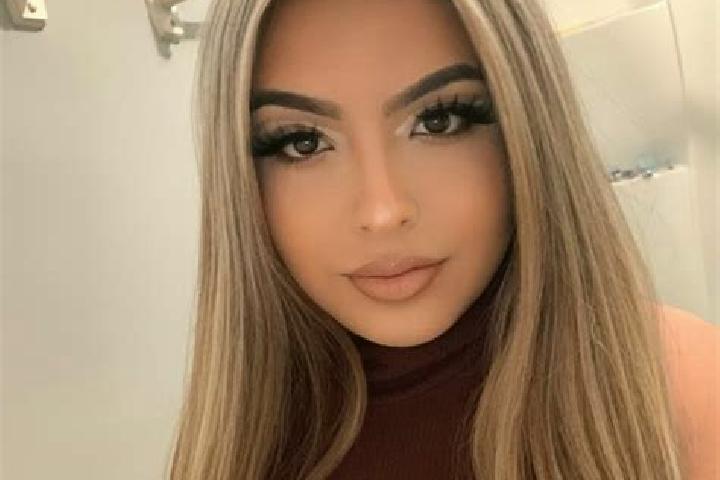 Zoe, 24, a blonde dark-eyed latina companion based in Banu Sahra. Offering Dinner Date, CIM, Travel Companion, Striptease. Available for incall and outcall, ...