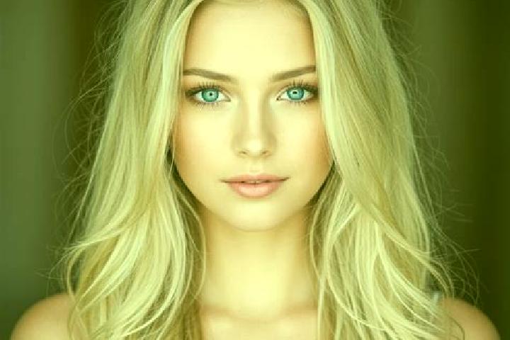 Zoe, 24, a blonde dark-eyed mixed companion based in Southwell. Offering Travel Companion, Erotic Massage, Massage, Tantra, 69. Available for incall and outc...