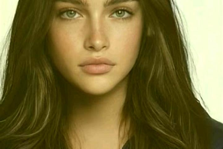 Zoe, 24, a brunette blue-eyed slavic companion based in Pivonhon. Offering Roleplay, Girlfriend Experience, Dinner Date. Available for incall and outcall, da...