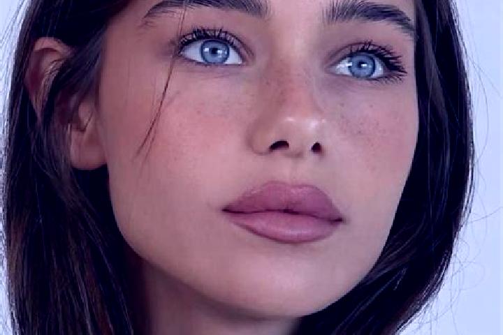 Zoe, 24, a brunette brown-eyed ebony companion based in Ban Aranyik. Offering A-Level, CIM, Girlfriend Experience, Duos. Available for incall and outcall, da...