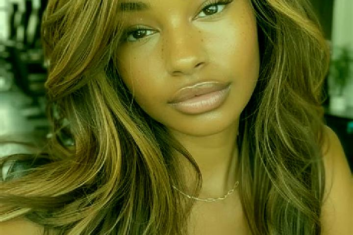 Zoe, 24, a dark blonde brown-eyed mediterranean companion based in Garsen. Offering Fetish, BDSM, A-Level. Available for incall and outcall, overnight bookin...