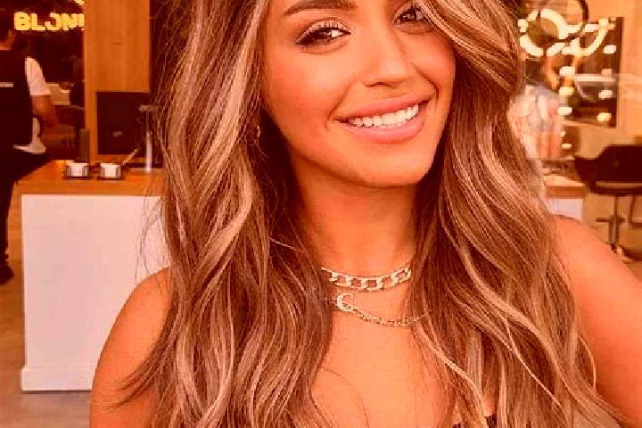 Zoe, 24, a dark blonde dark-eyed caribbean companion based in El Aouinet. Offering GFE, Travel Companion, CIM. Available for incall and outcall, overnight bo...