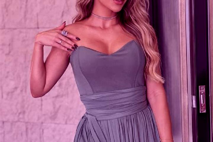 Zoe, 24 — Escort in Alvorada do Sul, Brazil