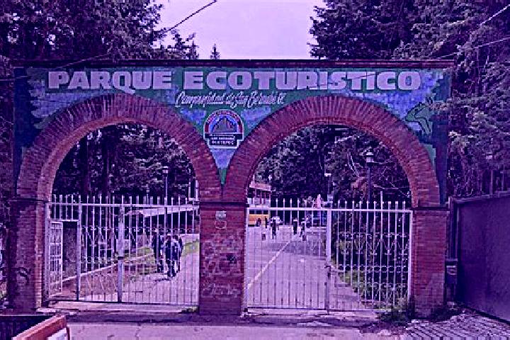 Zoe, 24 — Escort in Colonia la Magdalena, Mexico