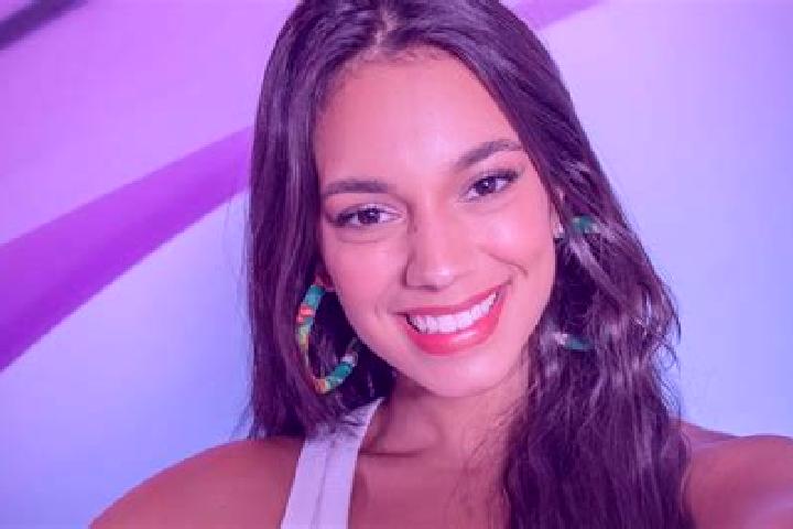 Zoe, 24 — Escort in Descoberto, Brazil