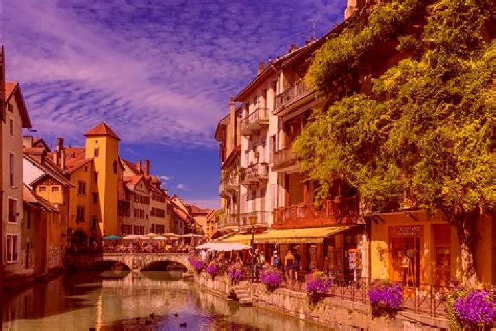 Zoe, 24 — Escort in Ganac, France