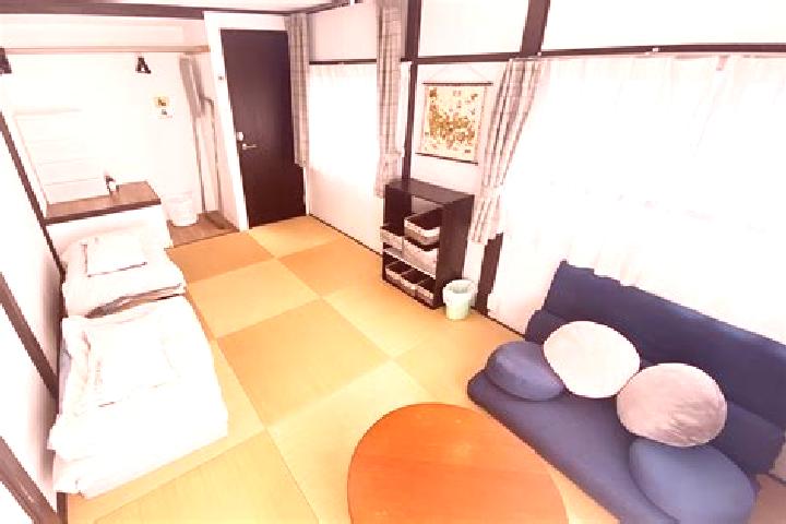 Zoe, 24 — Escort in Ojima, Japan