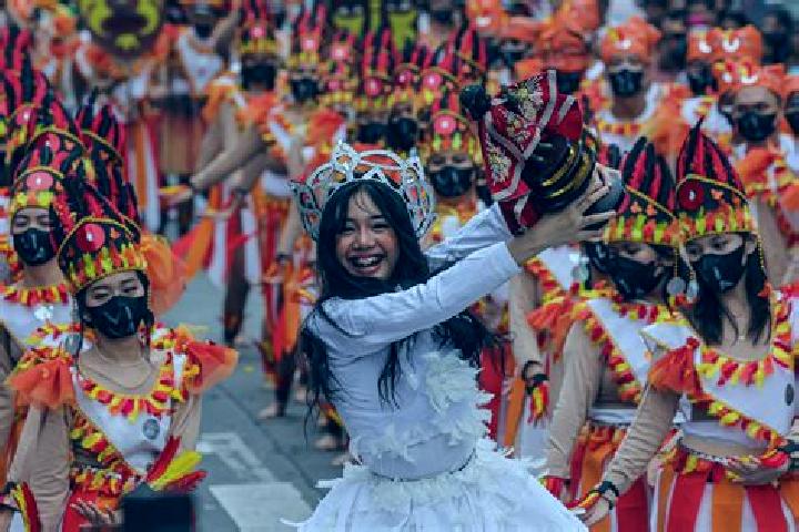 Zoe, 24 — Escort in Santa Nino, Philippines