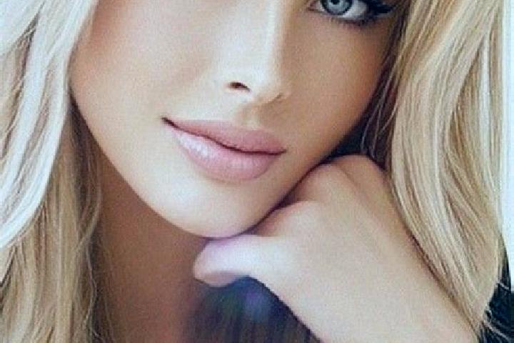 Zoe, 25, a blonde dark-eyed caucasian companion based in Bento Fernandes. Offering Overnight, Prostate Massage. Available for incall and outcall, overnight b...