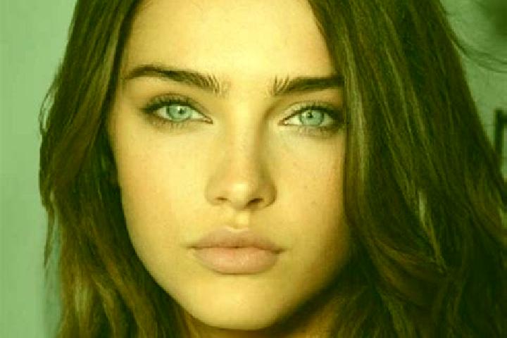 Zoe, 25, a brunette blue-eyed middle eastern companion based in Sisco. Offering Massage, Tantra, Deep French Kissing. Available for incall and outcall, day a...