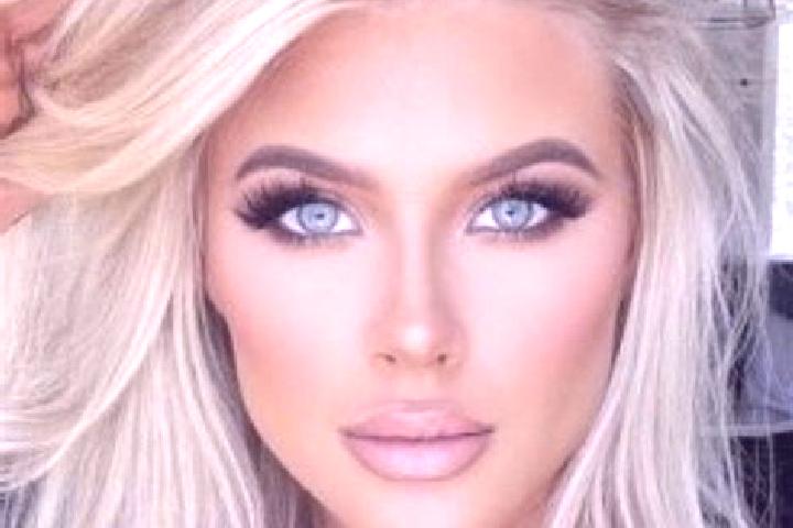Zoe, 25, a platinum blonde dark-eyed european companion based in Sieci. Offering Erotic Massage, GFE, Fetish, A-Level. Available for incall and outcall, day ...
