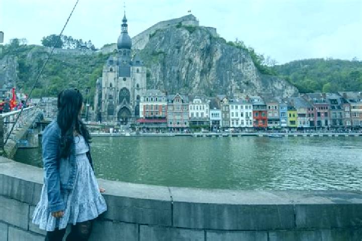 Zoe, 25 — Escort in Dinant, Belgium
