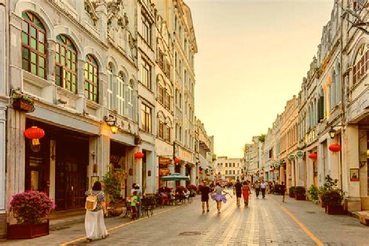 Zoe, 25 — Escort in Houkou, China