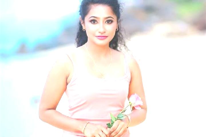 Zoe, 25 — Escort in Matara, Sri Lanka