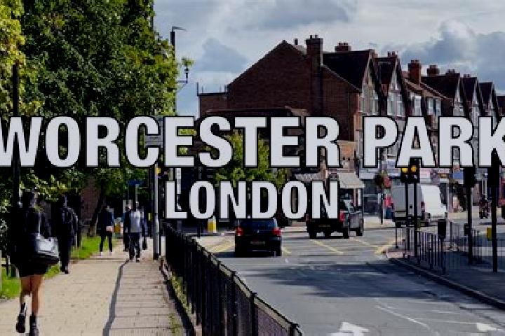 Zoe, 25 — Escort in Worcester Park, United Kingdom