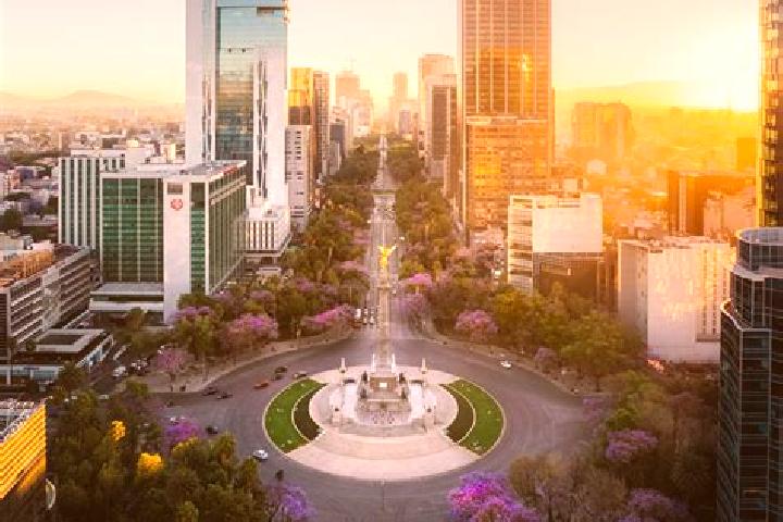 Zoe, 25 — Escort in Yogana, Mexico