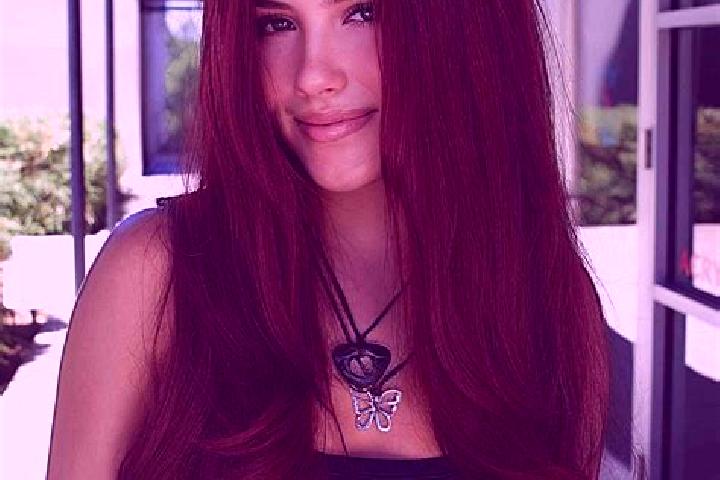 Zoe, 26, a auburn dark-eyed indian companion based in Maan. Offering A-Level, GFE, 69. Available for incall and outcall, overnight bookings available.