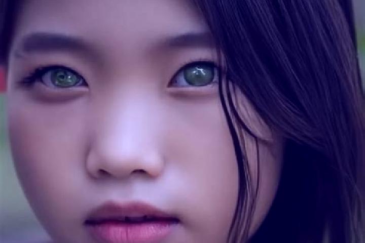 Zoe, 26, a chestnut green-eyed asian companion based in Dawbon. Offering Striptease, Prostate Massage, Party Girl. Available for incall and outcall, day and ...