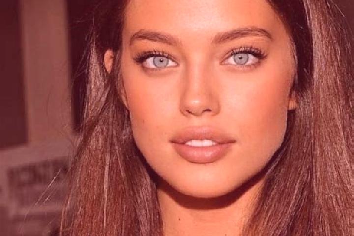 Zoe, 26, a chestnut green-eyed mediterranean companion based in El Nilo. Offering Girlfriend Experience, Erotic Massage, Fetish, BDSM. Available for incall a...