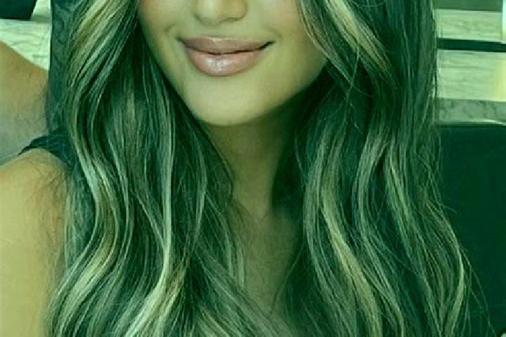 Zoe, 26, a dark blonde brown-eyed caucasian companion based in Baunda. Offering Party Girl, Erotic Massage, Girlfriend Experience, 69. Available for incall a...