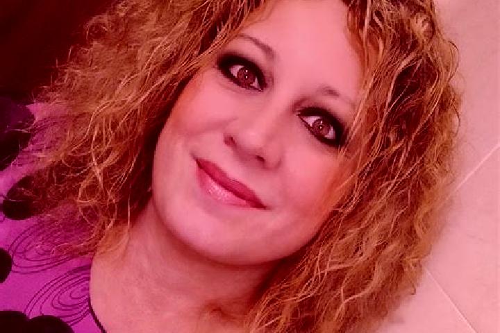 Zoe, 26 — Escort in Cellino San Marco, Italy