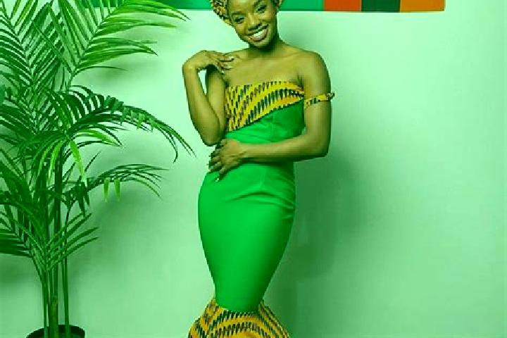 Zoe, 26 — Escort in Chilanga Township, Zambia