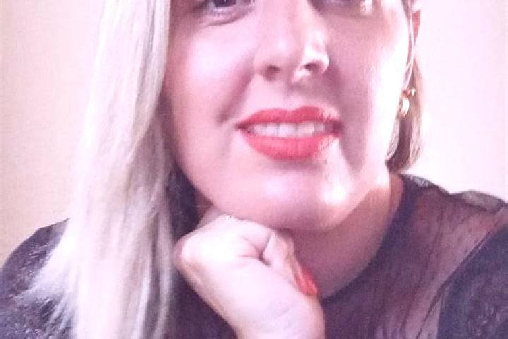 Zoe, 26 — Escort in Itiquira, Brazil