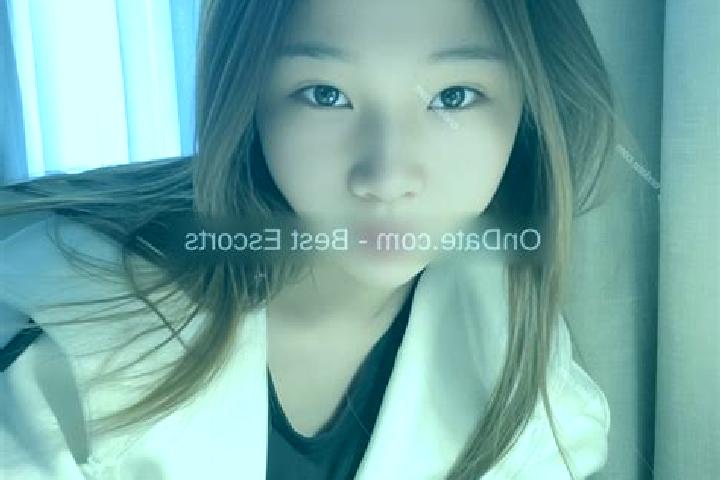 Zoe, 26 — Escort in St. George, Canada