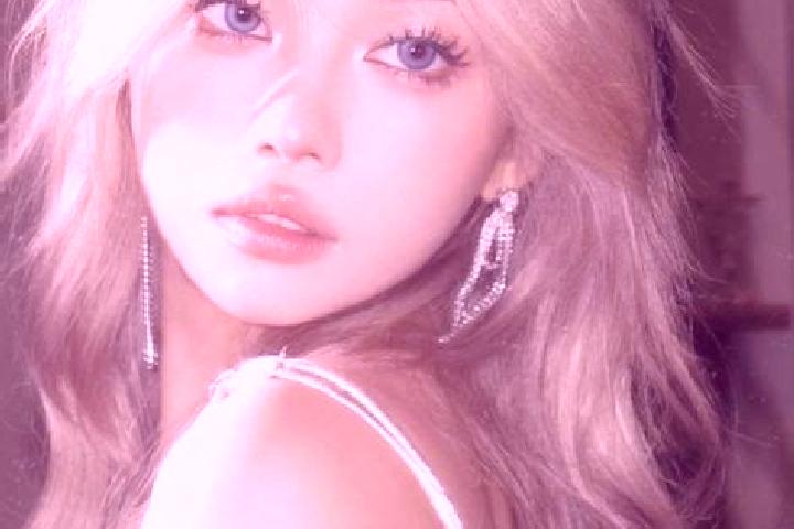 Zoe, 27, a blonde grey-eyed asian companion based in Debert. Offering A-Level, GFE, Fetish. Available for incall and outcall, day and evening dates.