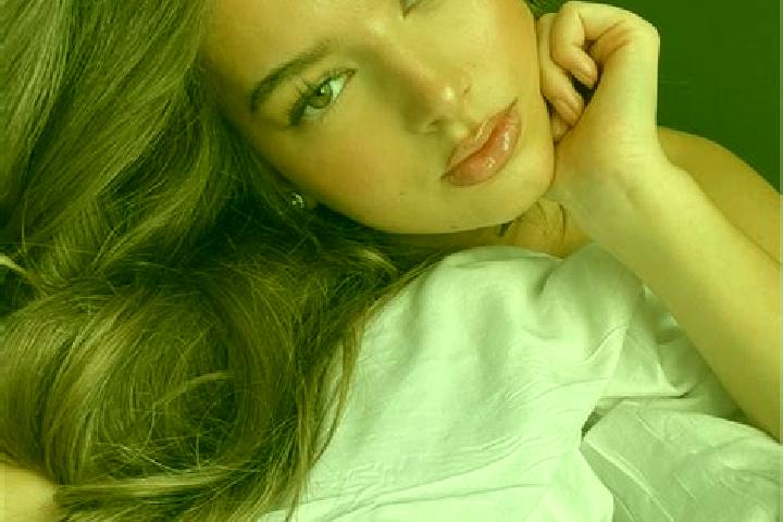 Zoe, 27, a brunette hazel-eyed slavic companion based in Boada de Campos. Offering Girlfriend Experience, 69, Massage, Dinner Date. Available for incall and ...