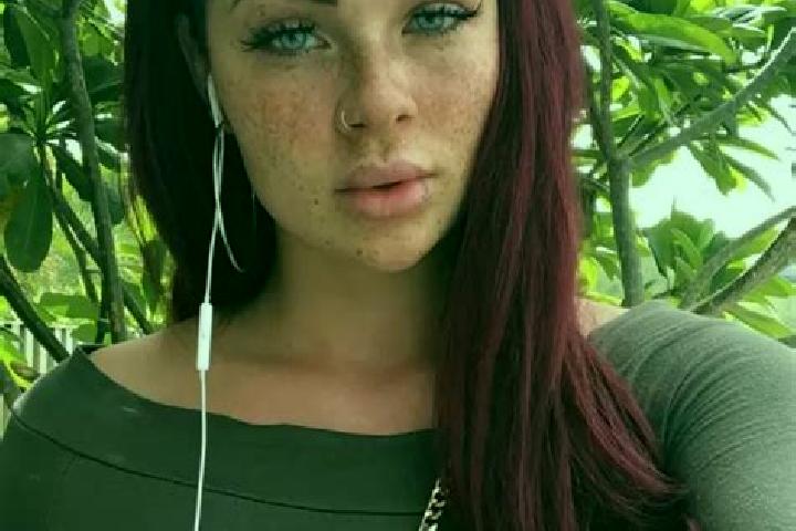 Zoe, 27, a red blue-eyed latina companion based in St. James-Assiniboia East. Offering Striptease, BDSM, OWO, Overnight. Available for incall and outcall, ov...