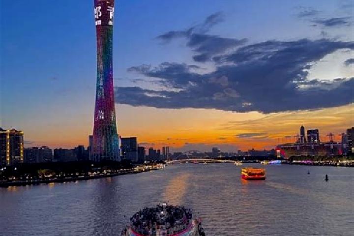 Zoe, 27 — Escort in Jinzhong, China