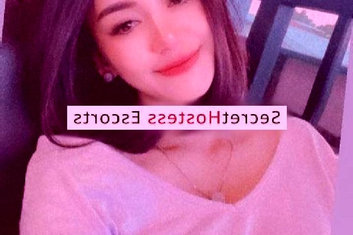 Zoe, 27 — Escort in Marisa, Indonesia