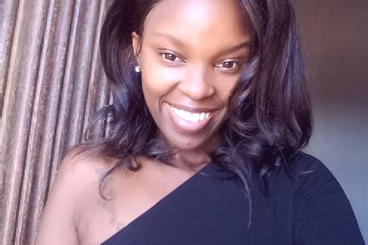 Zoe, 27 — Escort in Sindi, India