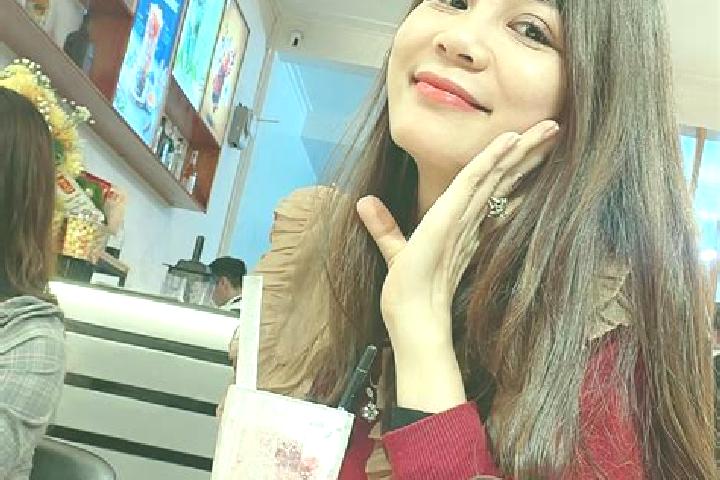 Zoe, 27 — Escort in Vinh Loc, Vietnam