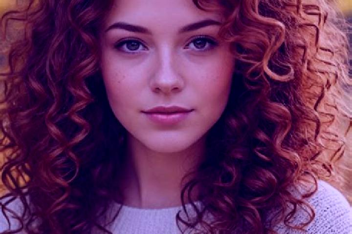 Zoe, 28, a auburn dark-eyed slavic companion based in Lake Stevens. Offering GFE, Travel Companion. Available for incall and outcall, day and evening dates.