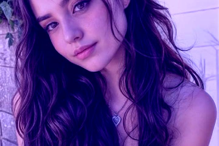 Zoe, 28, a black hazel-eyed slavic companion based in Izhevsk. Offering Domination, Massage, Erotic Massage. Available for incall and outcall, overnight book...