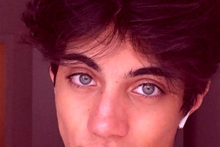 Zoe, 28, a chestnut dark-eyed caucasian companion based in Muthallath al Azraq. Offering Striptease, Domination, BDSM. Available for incall and outcall, day ...