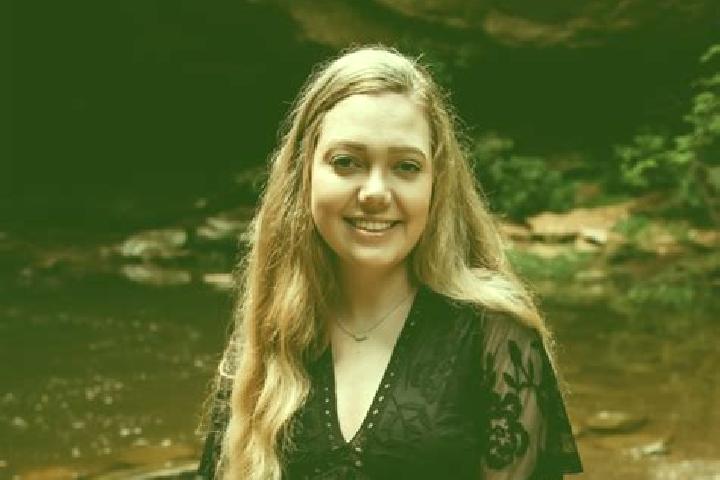 Zoe, 28 — Escort in Joiner, United States
