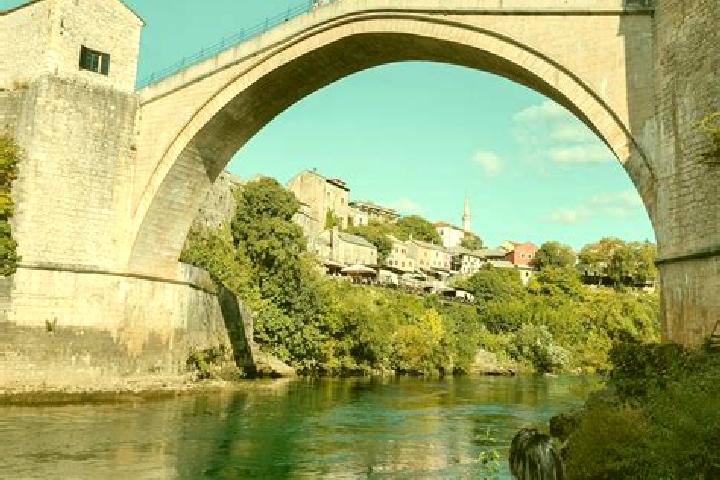 Zoe, 28 — Escort in Lukavica, Bosnia and Herzegovina