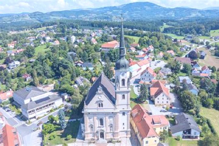 Zoe, 28 — Escort in Pischelsdorf in der Steiermark, Austria