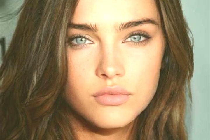 Zoe, 29, a brunette grey-eyed slavic companion based in Rouillac. Offering GFE, Tantra, Travel Companion. Available for incall and outcall, overnight booking...